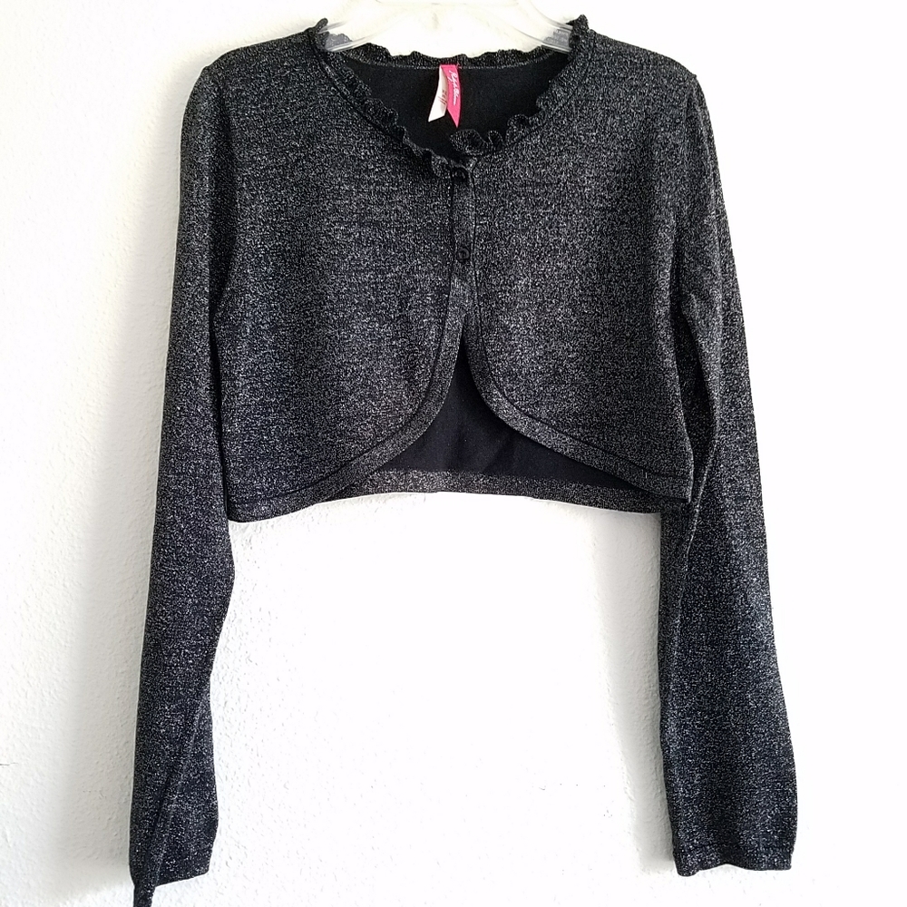 Ruby and Bloom Cropped Top Cardigan